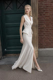 Load image into Gallery viewer, Ivory Tailored Pantsuit for Women, Elegant Formal Suit and Wedding Guest Outfit