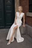 Load image into Gallery viewer, Ivory Tailored Pantsuit for Women, Elegant Formal Suit and Wedding Guest Outfit