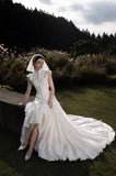 Load image into Gallery viewer, Ivory Bridal Gown with Flowing Train, Elegant Wedding Dress for Formal Ceremony