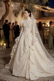 Load image into Gallery viewer, Ivory Formal Bridal Dress with Elegant Train, Romantic Wedding Gown