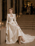 Load image into Gallery viewer, Ivory Bridal Gown with Flowing Train, Elegant Wedding Dress for Formal Ceremony