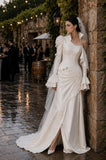 Load image into Gallery viewer, Ivory Bridal Gown with Flowing Train, Elegant Wedding Dress for Formal Ceremony