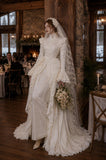 Load image into Gallery viewer, Ivory Bridal Gown with Flowing Train, Elegant Wedding Dress for Formal Ceremony