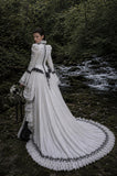 Load image into Gallery viewer, White Bridal Gown with Flowing Train, Elegant Wedding Dress for Formal Ceremony
