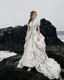 Load image into Gallery viewer, White Bridal Gown with Flowing Train, Elegant Wedding Dress for Formal Ceremony