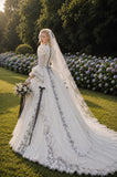 Load image into Gallery viewer, Ivory Bridal Gown with Flowing Train, Elegant Wedding Dress for Formal Ceremony