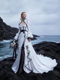 Load image into Gallery viewer, White Bridal Gown with Flowing Train, Elegant Wedding Dress for Formal Ceremony