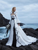 Load image into Gallery viewer, White Bridal Gown with Flowing Train, Elegant Wedding Dress for Formal Ceremony