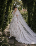 Load image into Gallery viewer, White Bridal Gown with Flowing Train, Elegant Wedding Dress for Formal Ceremony