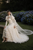 Load image into Gallery viewer, Ivory Bridal Gown with Flowing Train, Elegant Wedding Dress for Formal Ceremony