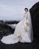 Load image into Gallery viewer, White Bridal Gown with Flowing Train, Elegant Wedding Dress for Formal Ceremony