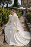 Load image into Gallery viewer, Ivory Bridal Gown with Flowing Train, Elegant Wedding Dress for Formal Ceremony