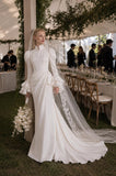 Load image into Gallery viewer, Ivory Bridal Gown with Flowing Train, Elegant Wedding Dress for Formal Ceremony