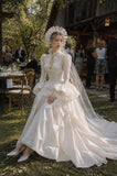Load image into Gallery viewer, Ivory Bridal Gown with Flowing Train, Elegant Wedding Dress for Formal Ceremony