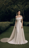 Load image into Gallery viewer, Ivory Bridal Gown with Flowing Train, Elegant Wedding Dress for Formal Ceremony