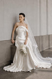 Load image into Gallery viewer, Ivory Formal Bridal Dress with Elegant Train, Romantic Wedding Gown