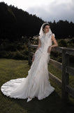 Load image into Gallery viewer, Ivory Bridal Gown with Flowing Train, Elegant Wedding Dress for Formal Ceremony