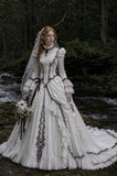 Load image into Gallery viewer, White Bridal Gown with Flowing Train, Elegant Wedding Dress for Formal Ceremony
