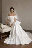 Load image into Gallery viewer, Ivory Formal Bridal Dress with Elegant Train, Romantic Wedding Gown