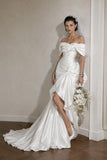 Load image into Gallery viewer, Ivory Formal Bridal Dress with Elegant Train, Romantic Wedding Gown
