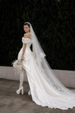 Load image into Gallery viewer, Ivory Bridal Gown with Flowing Train, Elegant Wedding Dress for Formal Ceremony