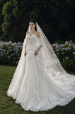 Load image into Gallery viewer, Ivory Bridal Gown with Flowing Train, Elegant Wedding Dress for Formal Ceremony