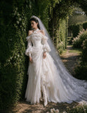 Load image into Gallery viewer, Ivory Classic Bridal Gown with Full-Length Silhouette, Wedding Dress for Bridal Portraits