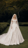 Load image into Gallery viewer, Ivory Classic Bridal Gown with Formal Bridal Look, Wedding Dress for Bridal Portraits
