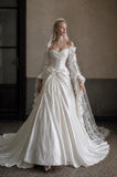 Load image into Gallery viewer, Ivory Classic Bridal Gown with Ceremony Style, Wedding Dress for Bridal Portraits