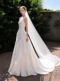 Load image into Gallery viewer, Ivory Classic Bridal Gown with Flowing Train, Wedding Dress for Wedding Reception