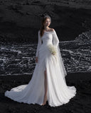 Load image into Gallery viewer, Ivory Classic Bridal Gown with Formal Bridal Look, Wedding Dress for Wedding Reception