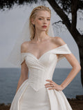Load image into Gallery viewer, Ivory Elegant Bridal Gown with Statement Skirt, Wedding Dress for Wedding Reception