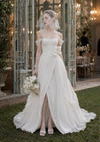 Load image into Gallery viewer, Ivory Romantic Bridal Gown with Formal Bridal Look, Wedding Dress for Elegant Celebration