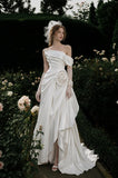 Load image into Gallery viewer, Ivory Refined Bridal Gown with Graceful Draping, Wedding Dress for Elegant Celebration