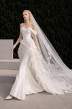 Load image into Gallery viewer, Ivory Romantic Bridal Gown with Ceremony Style, Wedding Dress for Elegant Celebration