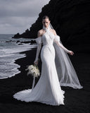 Load image into Gallery viewer, Ivory Classic Bridal Gown with Ceremony Style, Wedding Dress for Elegant Celebration