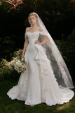 Load image into Gallery viewer, Ivory Classic Bridal Gown with Formal Bridal Look, Wedding Dress for Formal Ceremony