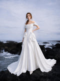 Load image into Gallery viewer, Ivory Graceful Bridal Gown with Formal Bridal Look, Wedding Dress for Formal Ceremony