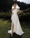 Load image into Gallery viewer, Ivory Graceful Bridal Gown with Ceremony Style, Wedding Dress for Formal Ceremony