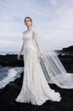 Load image into Gallery viewer, Ivory Elegant Bridal Gown with Flowing Train, Wedding Dress for Garden Wedding