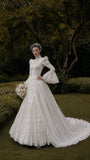 Load image into Gallery viewer, Ivory Romantic Bridal Gown with Full-Length Silhouette, Wedding Dress for Garden Wedding