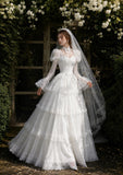 Load image into Gallery viewer, Ivory Elegant Bridal Gown with Full-Length Silhouette, Wedding Dress for Garden Wedding