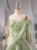 Load image into Gallery viewer, Ivana Off Shoulder Wedding Dress, Modern Corset Bridal Gown with Sculpted Fit image 1
