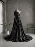 Load image into Gallery viewer, Jacqueline Long Sleeve Wedding Dress, Modest Bridal Gown with Elegant Train image 5