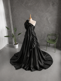 Load image into Gallery viewer, Jacqueline Long Sleeve Wedding Dress, Modest Bridal Gown with Elegant Train image 7