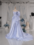 Load image into Gallery viewer, Jessamine Long Sleeve Wedding Dress, Modest Bridal Gown with Elegant Train image 3