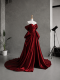Load image into Gallery viewer, Magnolia Minimalist Satin Wedding Dress, Sleek Sheath Bridal Gown with Train image 5