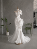 Load image into Gallery viewer, Ulyana Romantic Lace Wedding Dress, Elegant A-Line Bridal Gown with Soft Train image 3