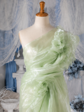 Load image into Gallery viewer, Yvette Boho Wedding Dress, Ethereal Bridal Gown for Outdoor Ceremony image 1