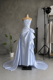 Load image into Gallery viewer, Zara Cape Wedding Dress, Statement Bridal Gown with Dramatic Draped Detail image 3